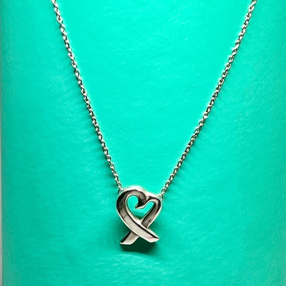 Tiffany & Co. Loving Heart S925  Necklace 2.6 gram W/Box/Dustbag - Picture 3 of 12